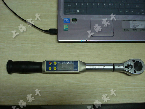 10N.m數(shù)字扭力扳手圖片