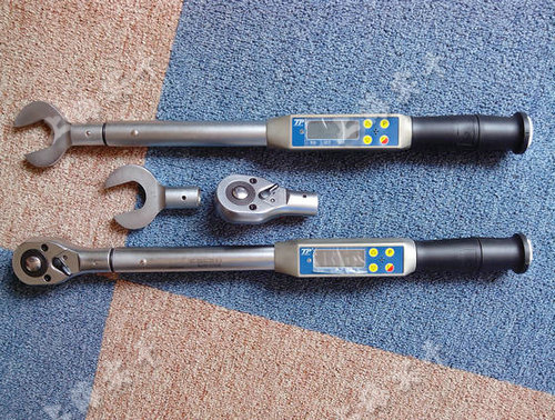 數(shù)字扭力扳手圖片