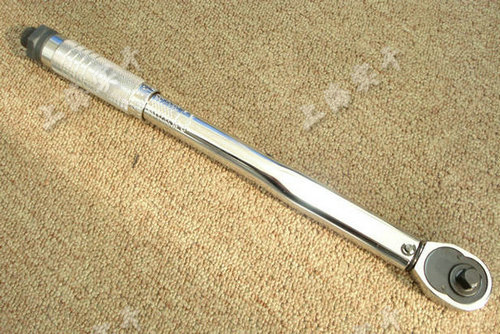 預置式扭矩扳手