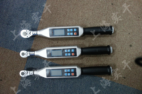 高精度數(shù)顯扭力扳手