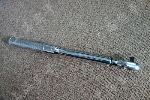 預(yù)置式扭矩扳手